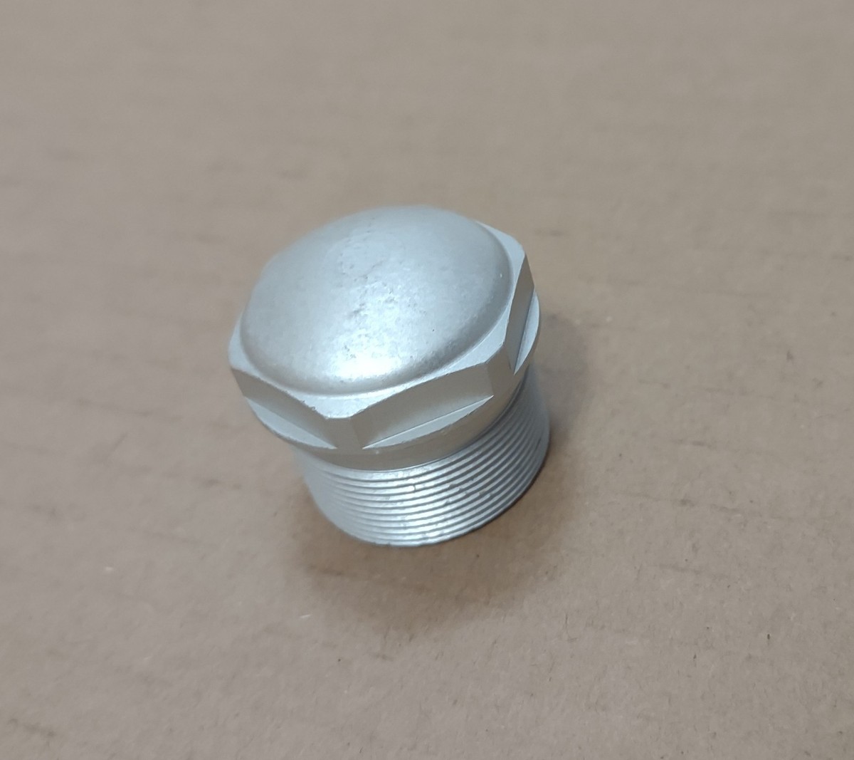 Bouchon supérieur Cinelli avec boulon et écrou étoile