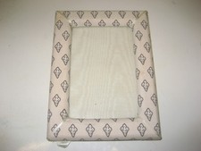 VINTAGE PIERRE DEUX CLOTH PICTURE FRAME