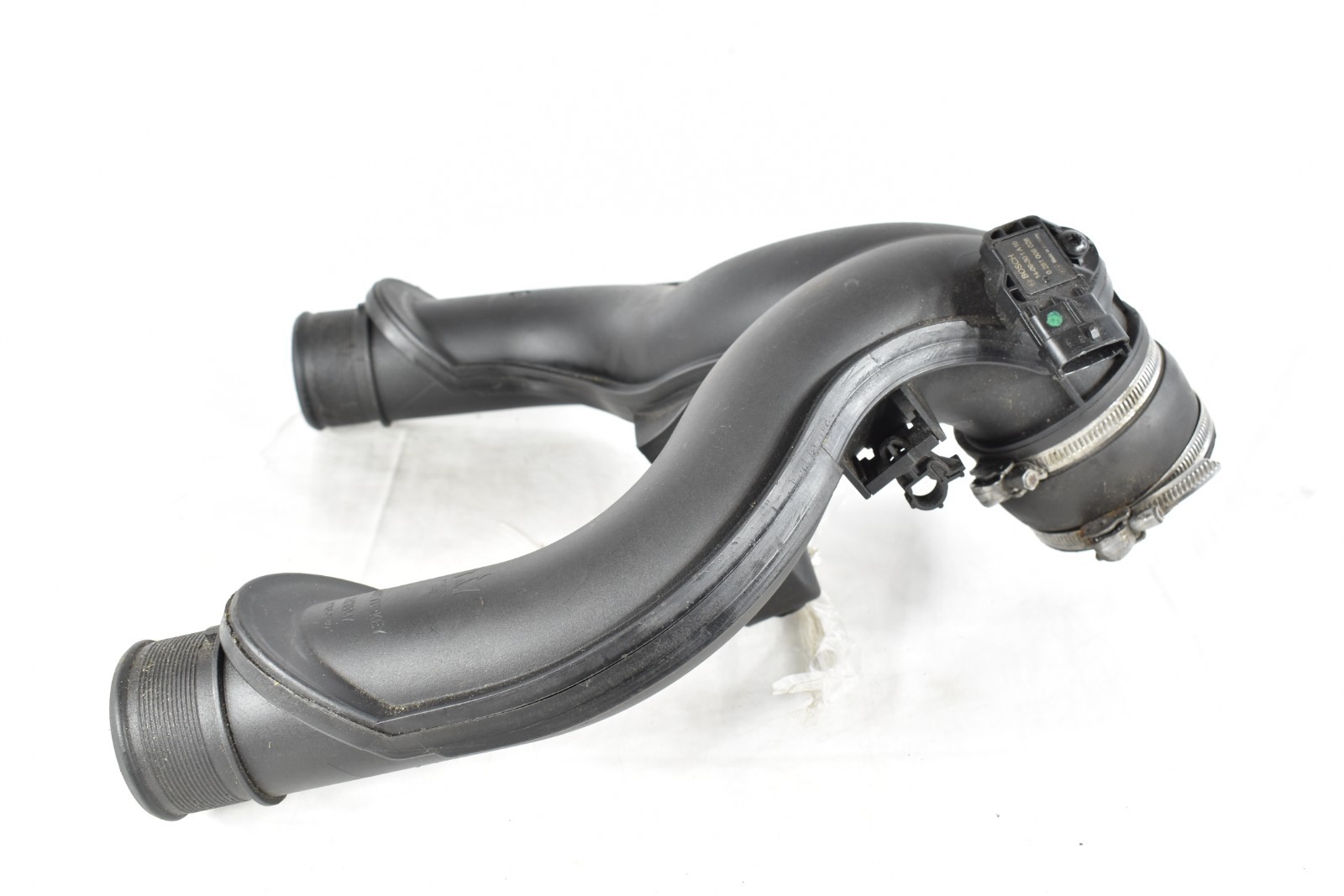 2014 - 2024 MASERATI GHIBLI 3.0L INTERCOOLER PRESSURE AIR INTAKE TUBE DUCT OEM