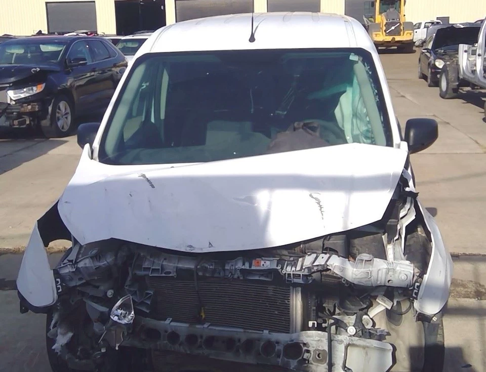 14 15 16 17 2018 Ford Transit Connect controle de temperatura com controles manuais - Imagem 2 de 4