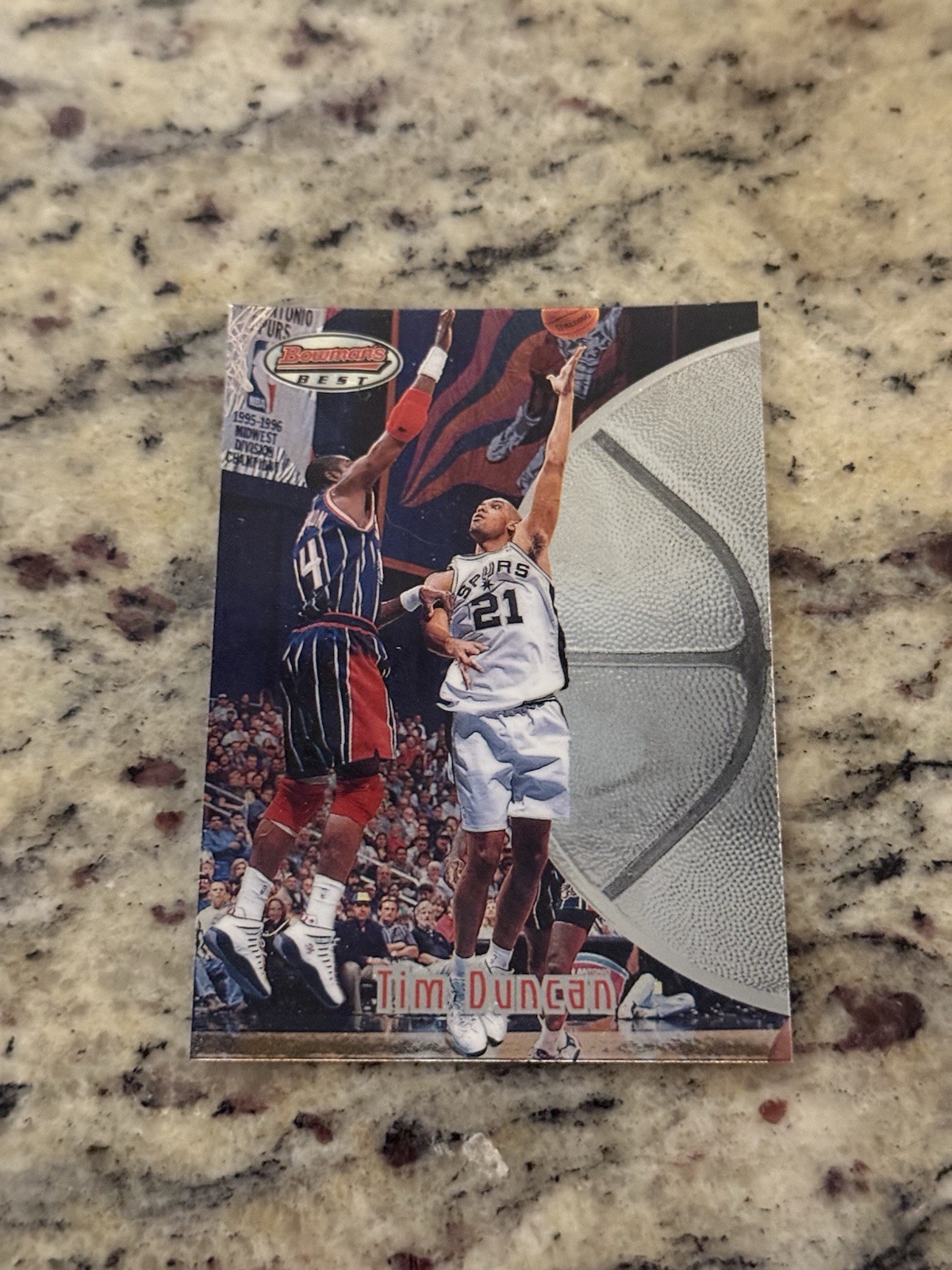 Tim Duncan #106 (Basketball Cards 1997 Bowman's Best) — is it worth grading?