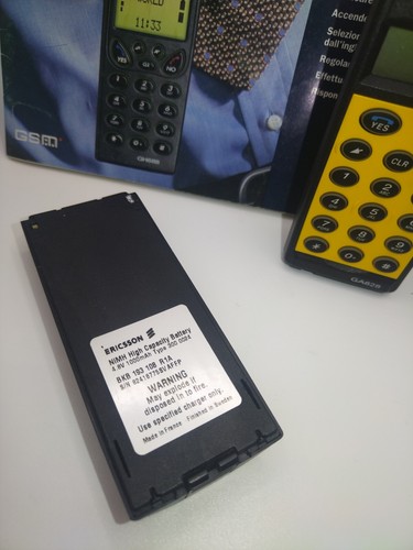 Ericsson GH688 Cellulare Vintage - Leggi Bene - Foto 2 di 7