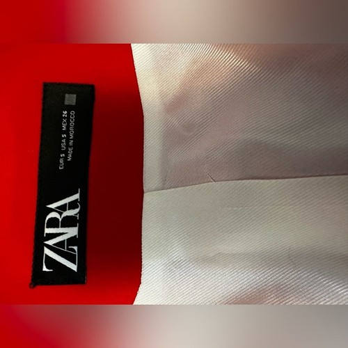 ZARA Chaleco Botón Forrado 8010/600 - Imagen 8 de 8