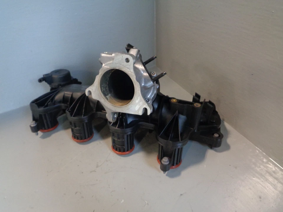 Freelander 2 colector de entrada/admisión 2.2 TD4 Land Rover 2006 a 2011 con remolino Foto 4 de 4