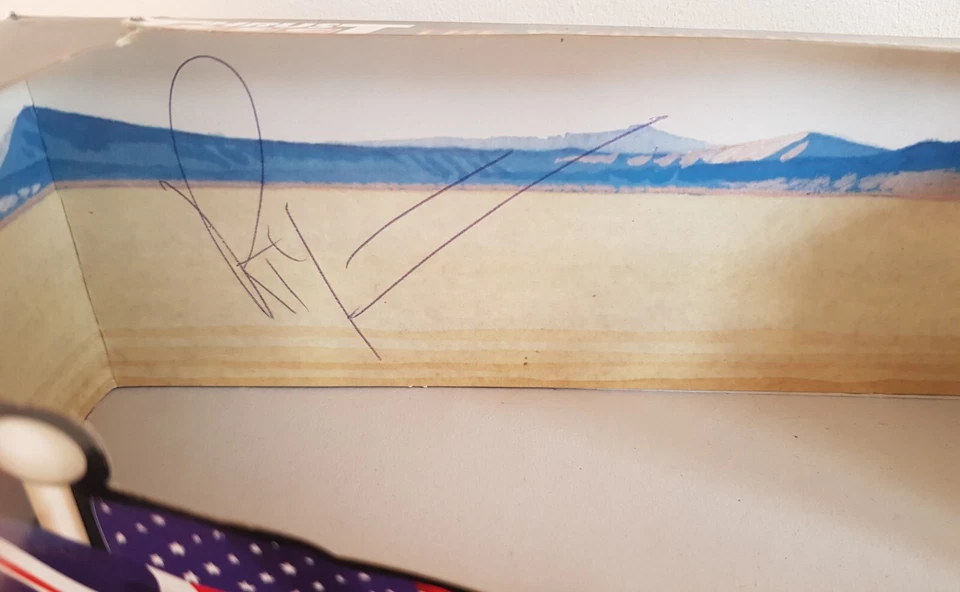 Lledo Thrust SSC Super Sonic Car Model 1:100 Scale - Signed Richard Noble - Image 3 of 4