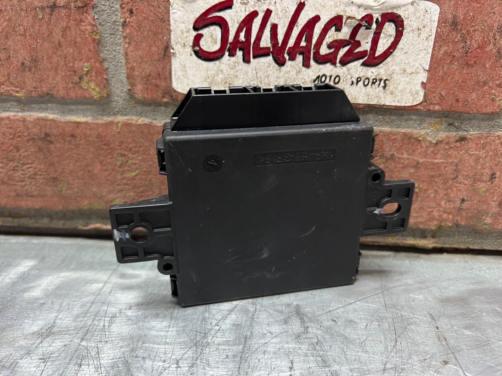 2015 McLaren 650s Parking Sensor Distance Control Unit Module Oem