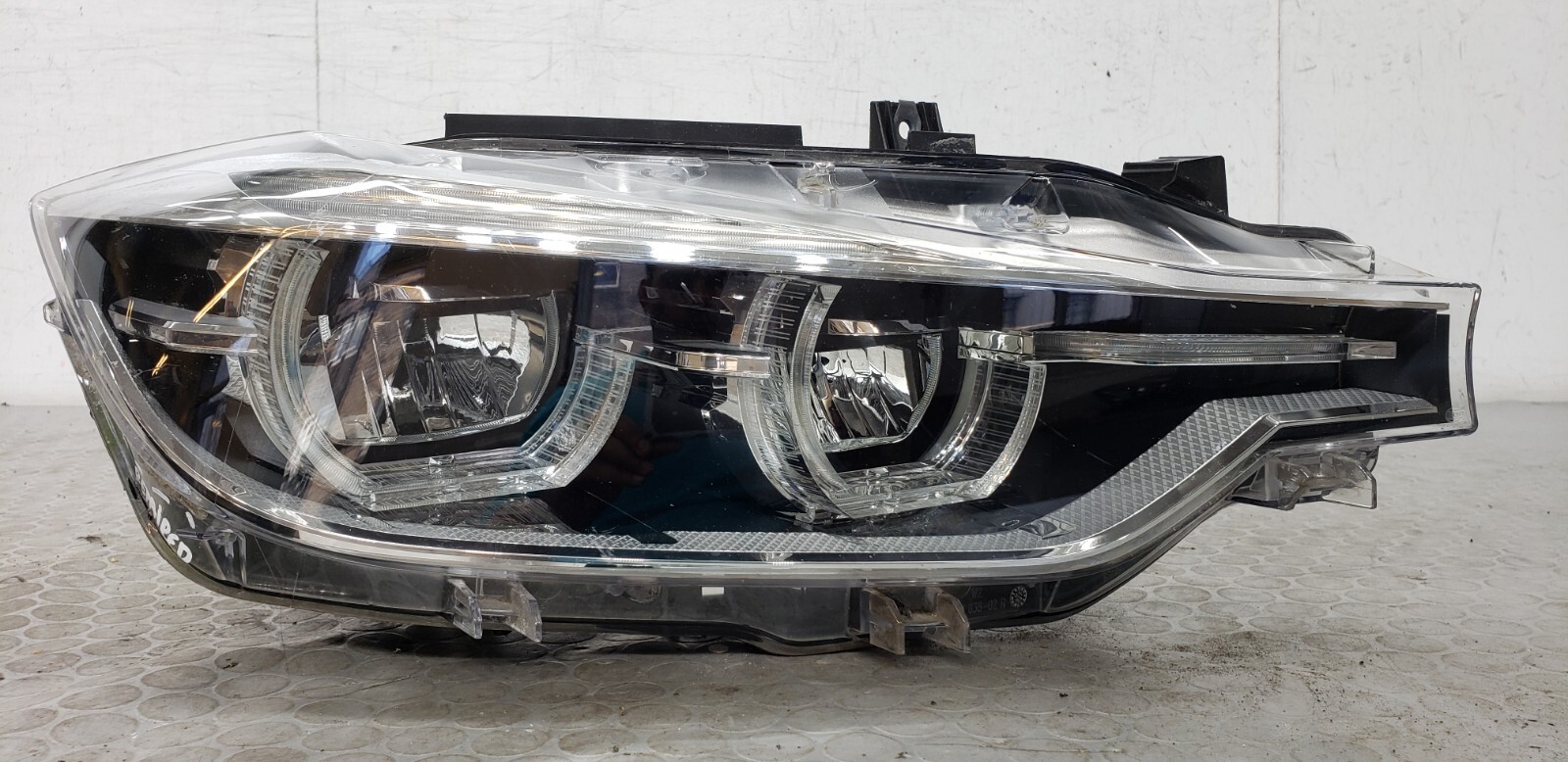 GENUINE BMW 3 SERIES F30 F31 2016-2018 DRIVERSIDE LED XENON  