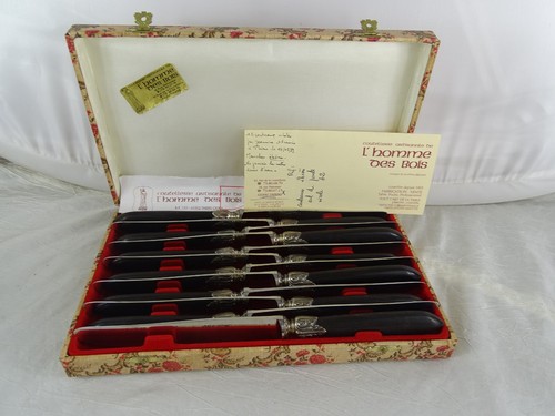 12 COUTEAUX DE TABLE L'HOMME DES BOIS THIERS EBENE + VIROLE LOUIS XVI 42- TBE - Imagen 2 de 21