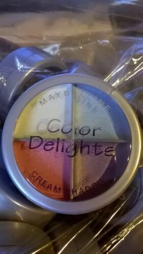 Maybelline New York крем Quad Eye макияж