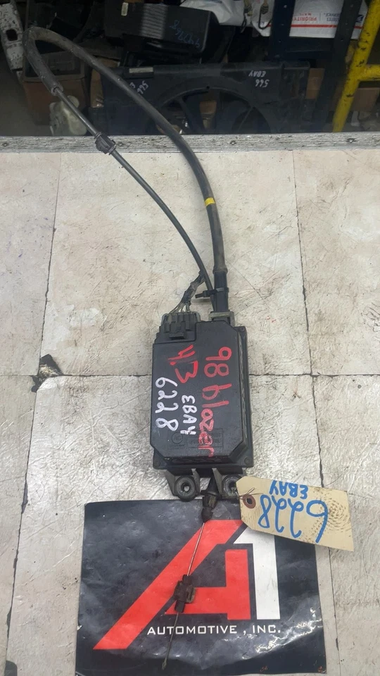 96-02 BLAZER S10/JIMMY S15 95-98 PICKUP 1500 95-99 SUBURBAN Cruise Control OEM Foto 4 de 4