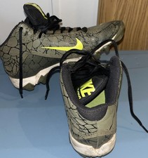 Nike Alpha high top sneakers boys cleats green and yellow size 4Y US