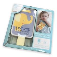 Pearhead NEW NIB Baby's Milestone Cards Photo Prop Sharing Pictures Baby Book
