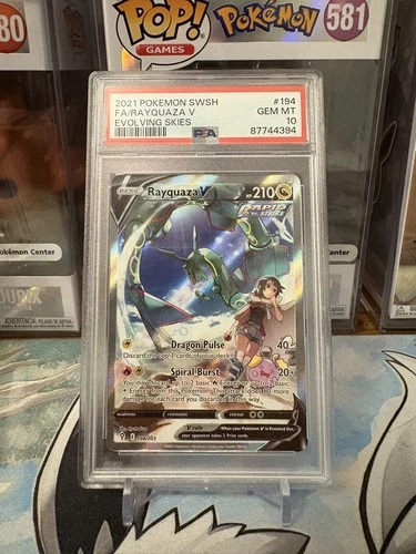 Pokémon TCG Evolving Skies Rayquaza v Card 194/203 SWSH PSA 10