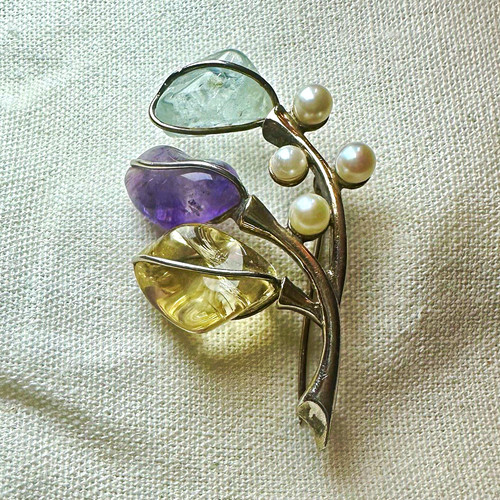 DeRosa Sterling Botanical Brooch • Pearls & Glass Leaves • Signed DeRosa
