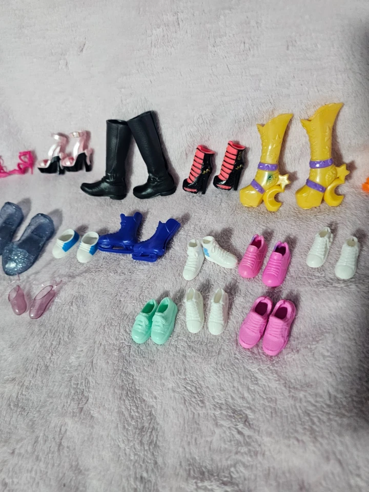 25 Piezas De Barbie N Otros Zapatos Muñeca Diferentes Estilo N Colores Foto 3 de 4