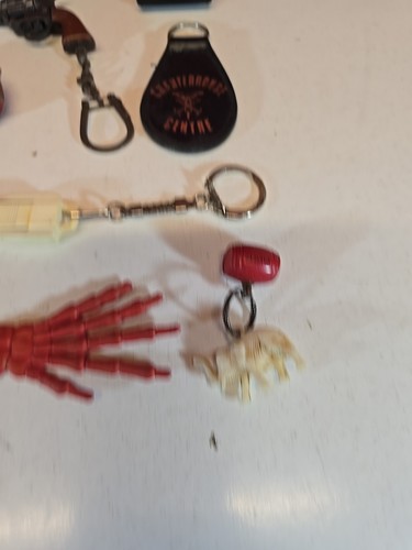vintage 80s key ring Bundle - Picture 4 of 12