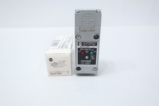 Allen Bradley 802PR-LBAB1 Self-contained Proximity Sensor 20-250v-dc/v-ac