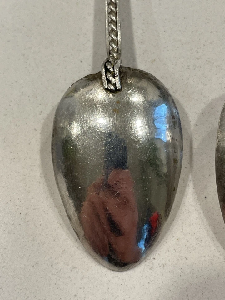 Par de colheres finas antigas feitas à mão de fio folheado a prata - Imagem 4 de 4