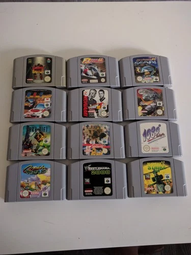 12 Nintendo 64 Spiele, Wrestlemania,Nuclear Strike,Cruisn World,NFL,Jet Force...