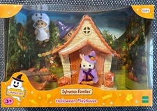 Sylvanian Families Halloween Playhouse Limited Edition Epoch Calico Critters