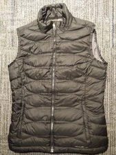 Eddie Bauer Women's Down Black Vest Full Zip Size Small Quilted Puffer Outdoor 