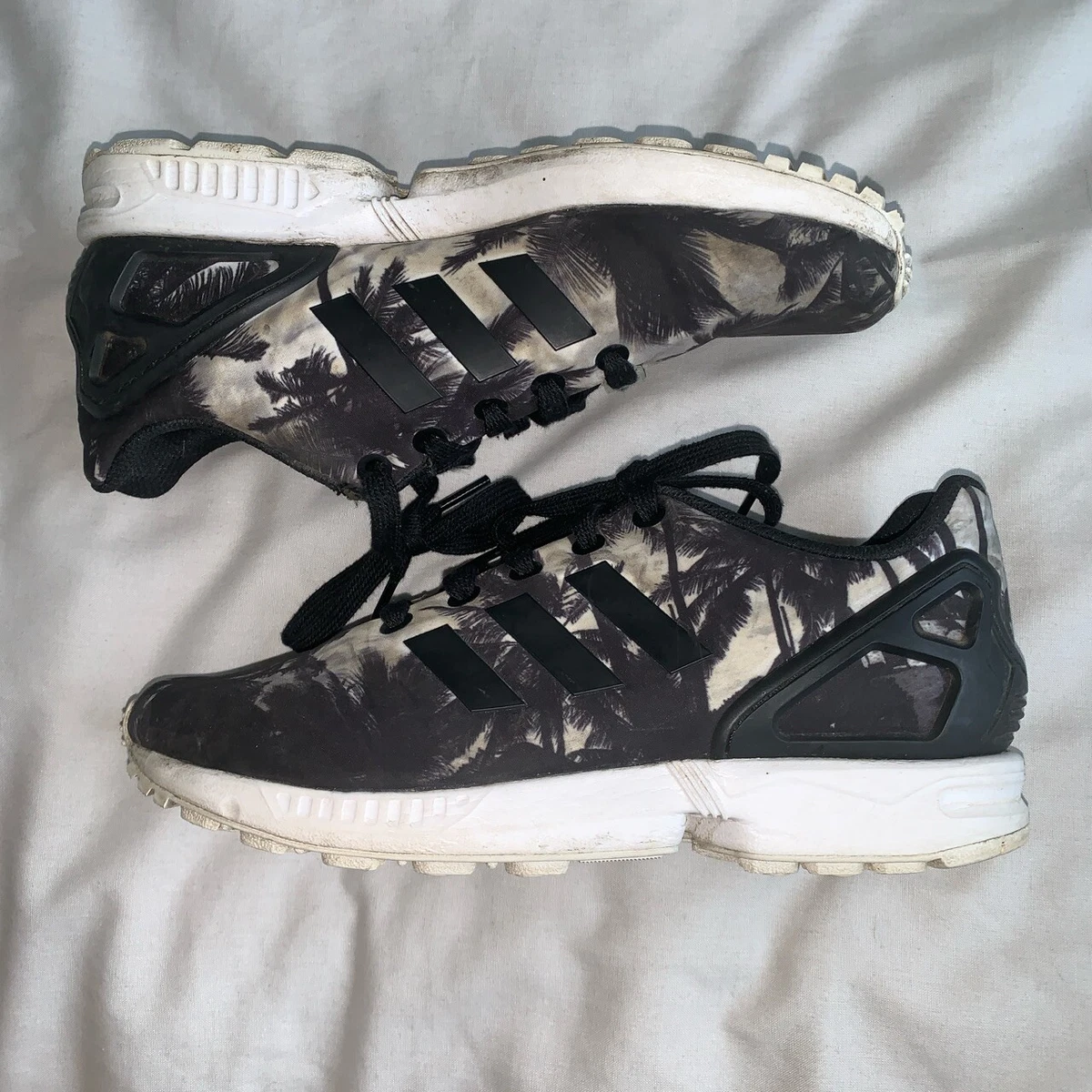 Adidas zx flux tree print top