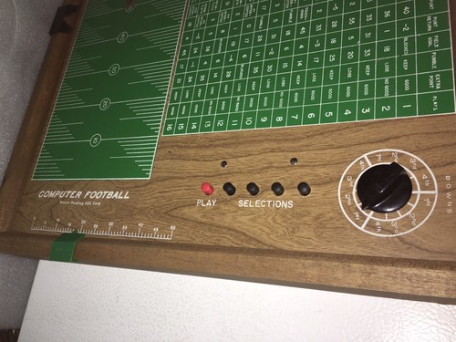 Vintage COMPUTER FOOTBALL 1969’ Battery Operated - Picture 12 of 17