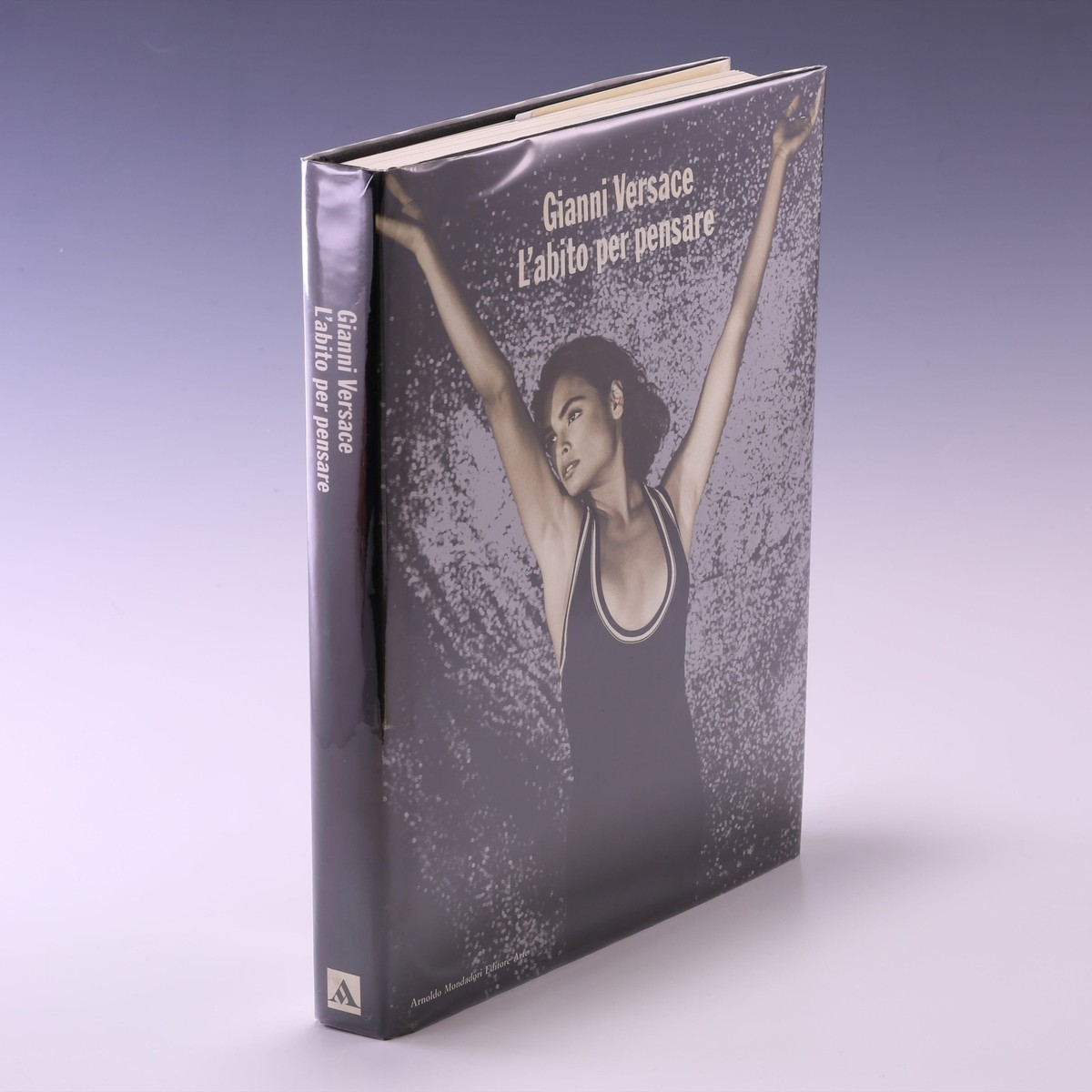Signed by Gianni Versace**; L'abito Per Pensare; Hardcover Fashion
