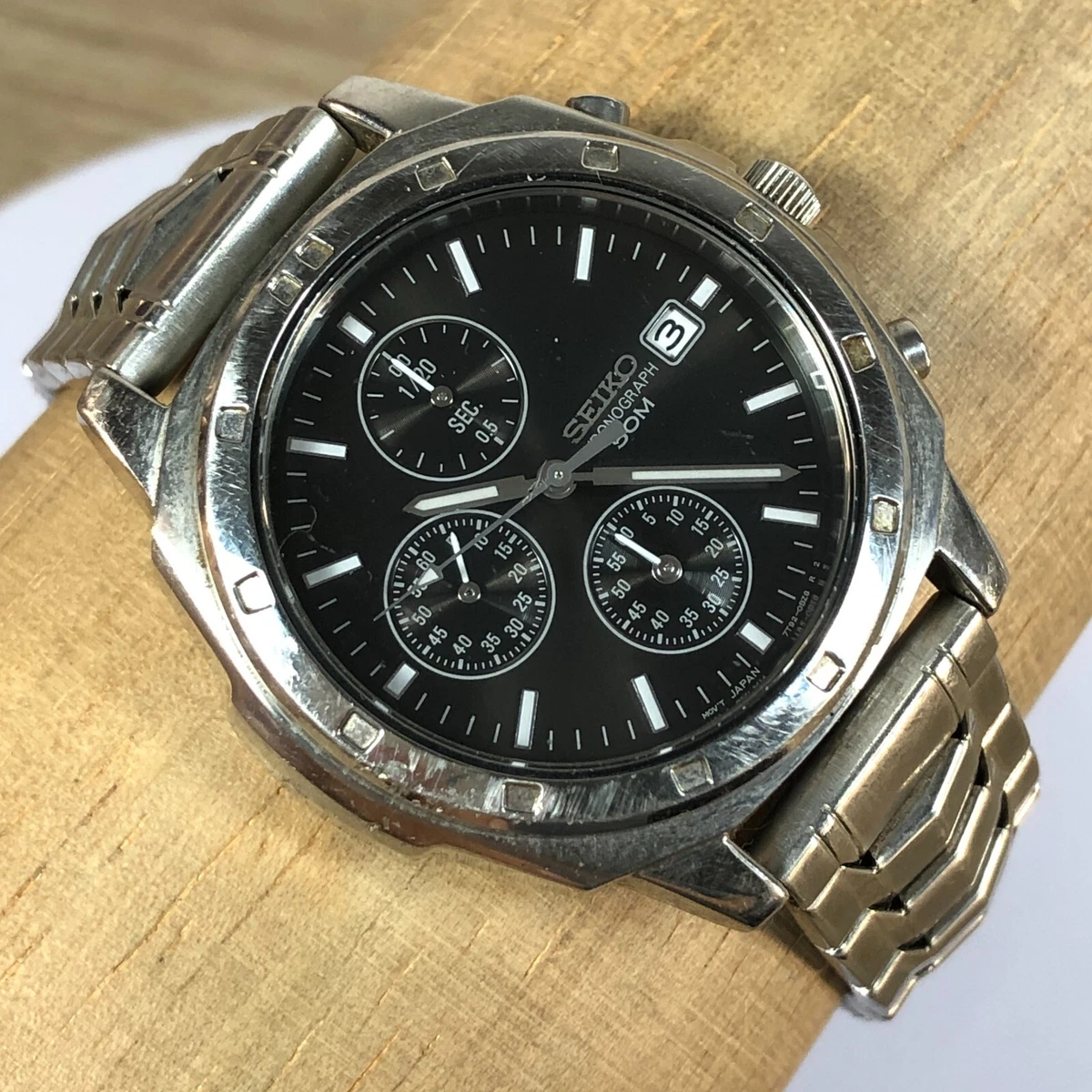 Seiko chronograph top black dial
