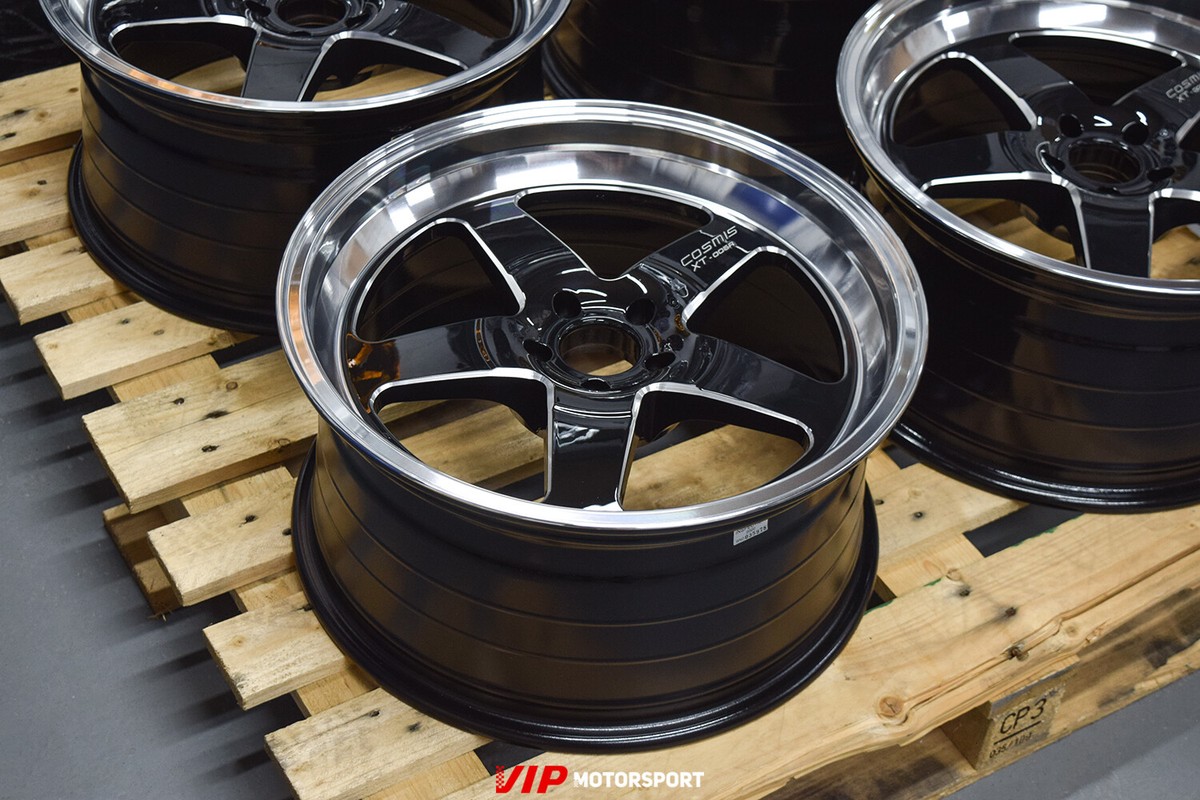 Cosmis Racing XT-005R Black w/Machined Lip & Spokes 18x9