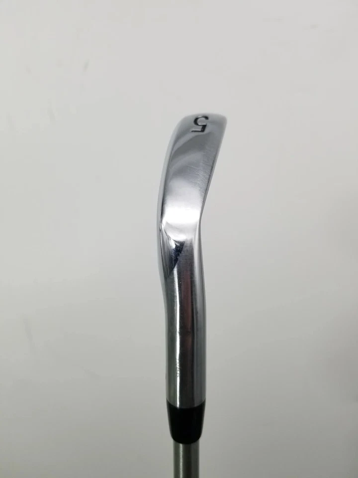 Titleist T100 2019 5 Iron Xstiff KBS TOUR C-TAPER 130 38,25" muy bueno Foto 3 de 4