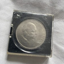RARE ) Sir Winston Churchill 1965 Commemorative Crown Coin Queen Elizabeth II