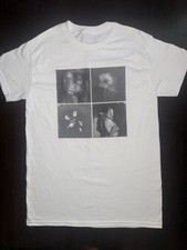 petal tile photo t-shirt - Ariana Grande Eter...