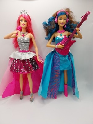 Mattel Barbie eine Prinzessin im Rockstar Camp Erika  & Courtney singend