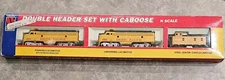 Life-Like Union Pacific 7603 F7 Locomotive W/ Unpowered Dummy & Caboose N Scale