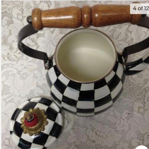 MacKenzie Childs Courtley Check Enamelware 2 Qts Tea Kettle w/ 4 Cups - Picture 4 of 12