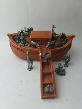AWESOME NOAHS ARK Wood Ark with Pewter Figurines Noah and Animals 16 Pieces