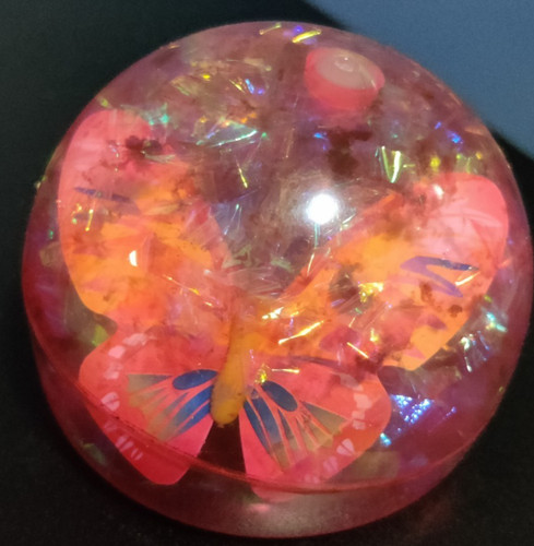 Round Sparkly Butterfly Pink Desk Ornament