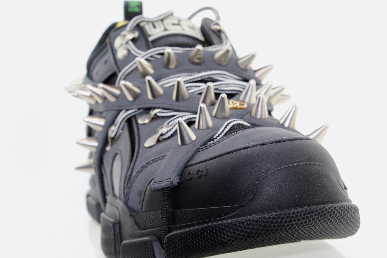 men's flashtrek sneaker with removable spikes