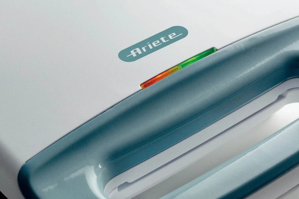 Ariete Tostiera Breakfast 1971 Piastra elettrica toast e sandwich 750W Bianco - Immagine 4 di 4