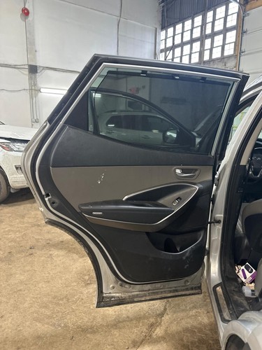 Used Upper Grille fits: 2017 Hyundai Santa fe upper US built Sport 3 bar w/o cam - 第 16/20 張圖片