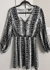 Express Black & White Snake Print Chiffon Lined Babydoll Style Dress Women’s S
