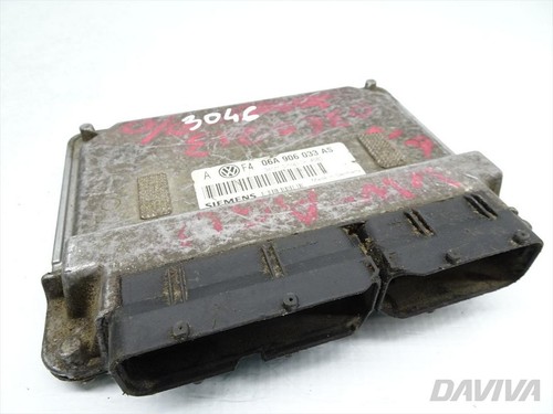 VW Golf 1.6 Bj 2002 Benzin Motorsteuergerät Steuergerät ECU 06A906033AS 5WP40151