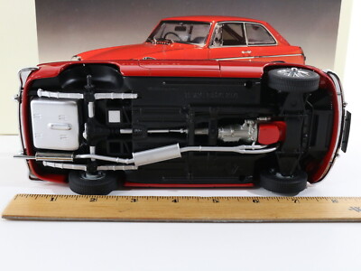 その他 1/18 AUTOart MGB GT Coupe Mk II 1969 Red MGB GT Coupe MK II 69 (red) - Die-cast model - AutoArt 76601