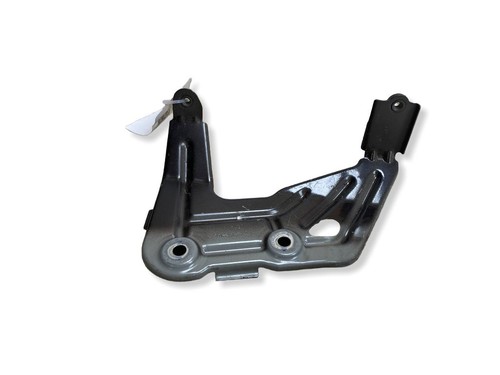 BMW X3 G01 2020 Links Halterung Kotflügel 7424678 UTO83166