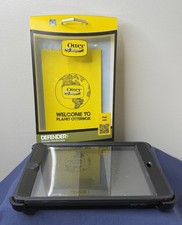 OtterBox Defender Series Case for Apple iPad mini   See Photos For Size