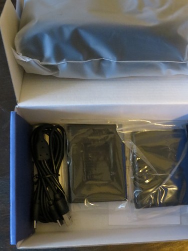 RECHARGEABLE HEATED SOCKS USB UNISEX GREAT GIFT BRAND NEW IN BOX - Picture 3 of 4
