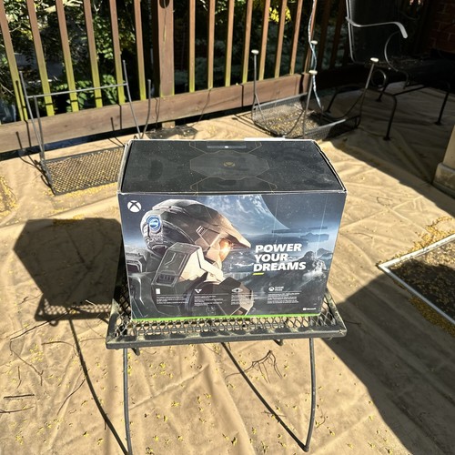 Microsoft Xbox Series X 1TB Konsole Halo Infinite Limited Edition Bundle
