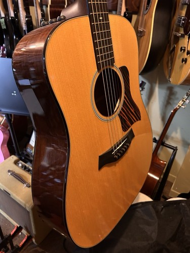 Taylor 510e V Braced 2016 Electric Acoustic Guitar With Hard Shell Case - Picture 11 of 24