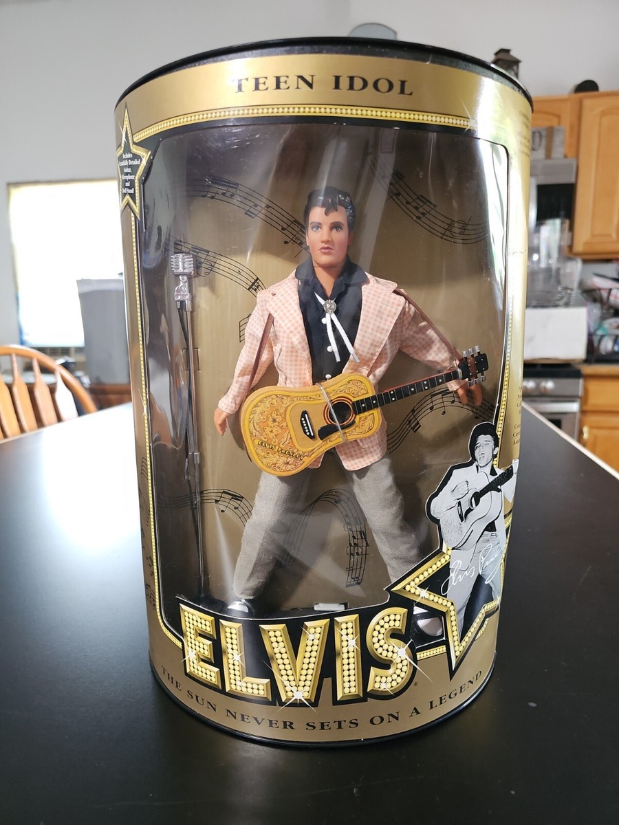 1993 NEW IN BOX Elvis Presley - 12